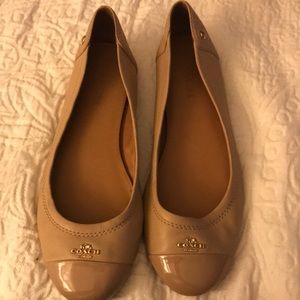 Nude Coach Chelsea Flat